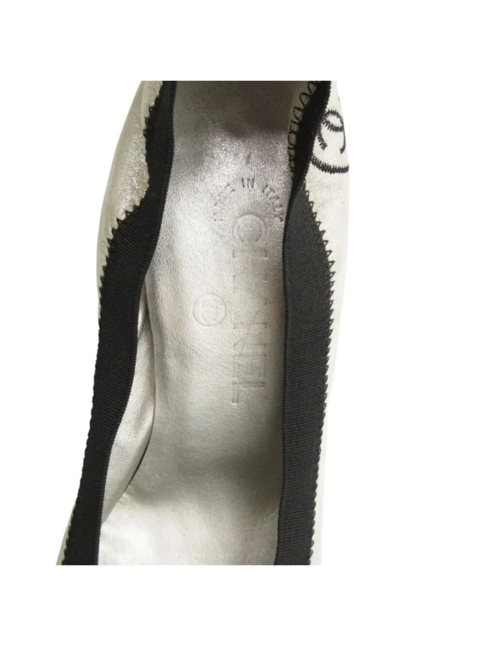 Chanel Pumps Bicolor CC Logo Embroidery Cap Toe Heels Shoes Black Light Gray